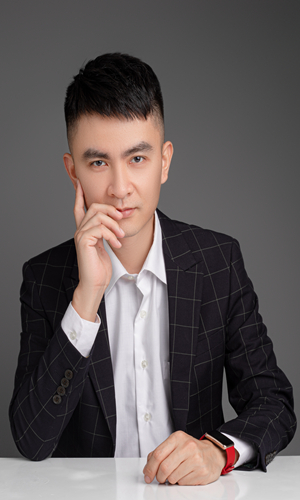 何毅